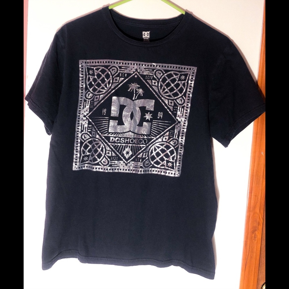 DC T-Shirt Size M